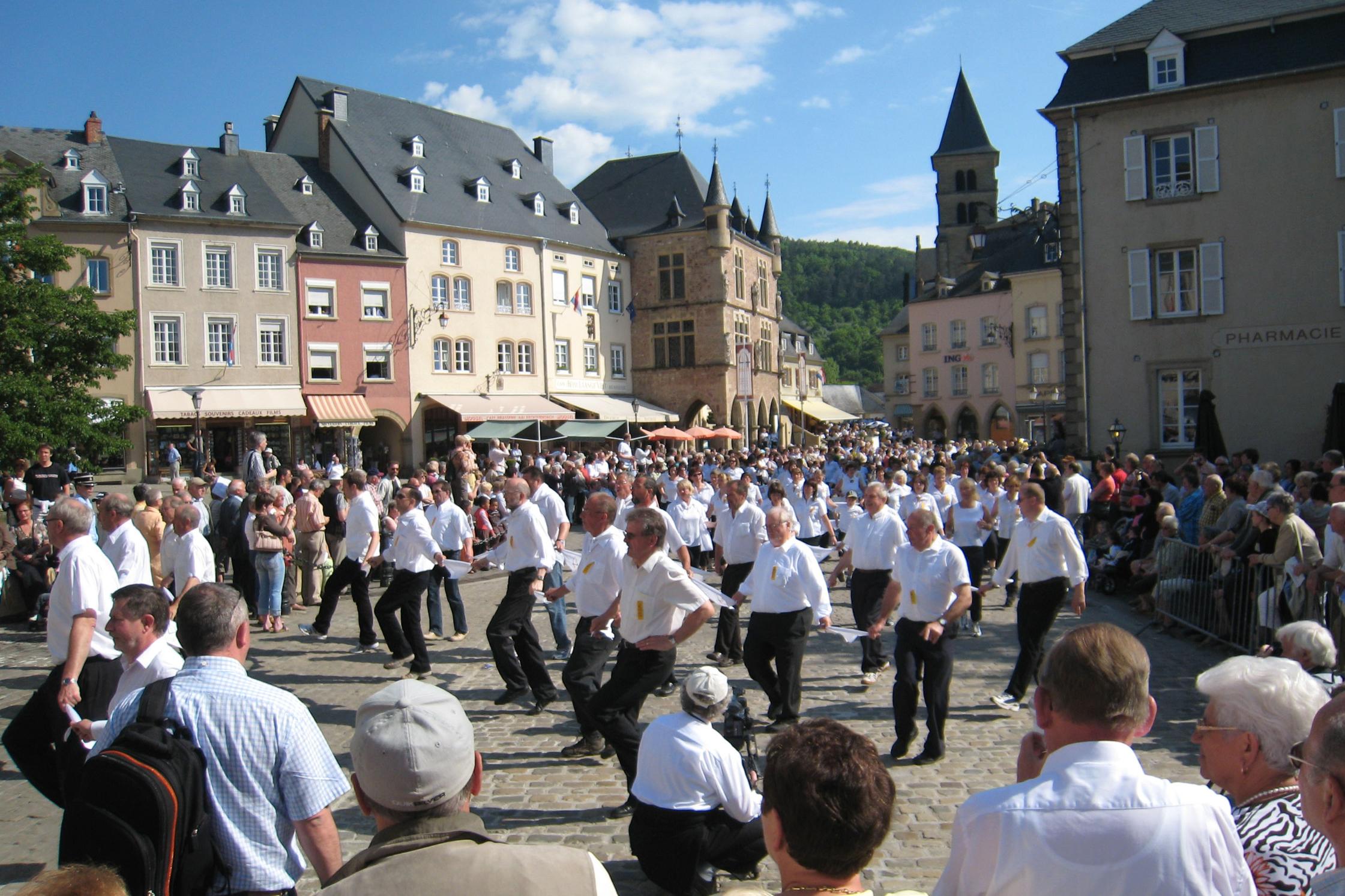 EchternachDancingProcession